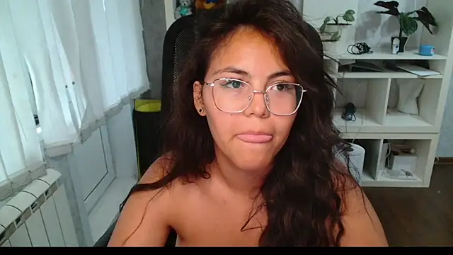 Anda_here's Live XXX Chat