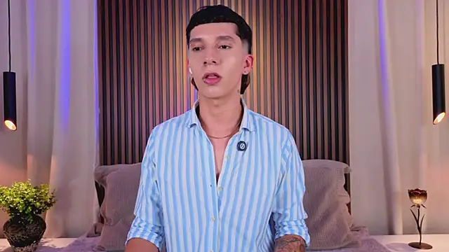 JacoboSwam Adlı Modelin Canlı XXX Sohbeti