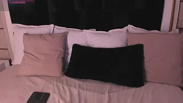 Crystal_Rose__ live XXX chat