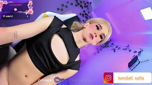 Sophiaa_doll_ Chat XXX in diretta