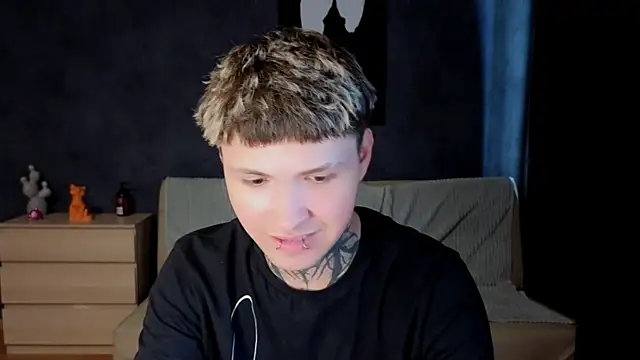 JonnyDarkkn Live XXX chat