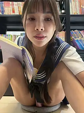 Fire-18's Live XXX Chat
