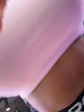 Živý XXX chat F3ckd0lllucy