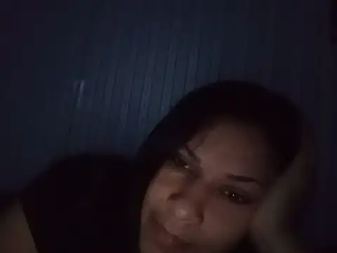 zaratx Live XXX-chat