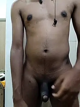 Jerrylove7 Adlı Modelin Canlı XXX Sohbeti