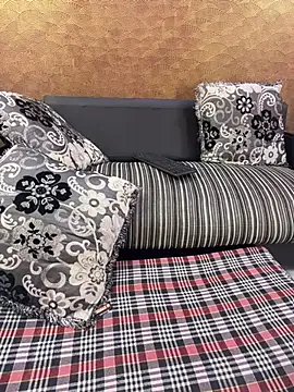 Chat +18 de Curvy_GX ao vivo