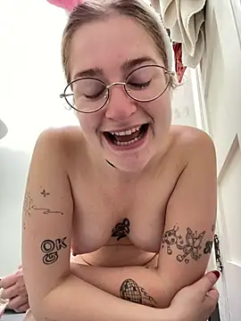 mclacy's Live XXX Chat