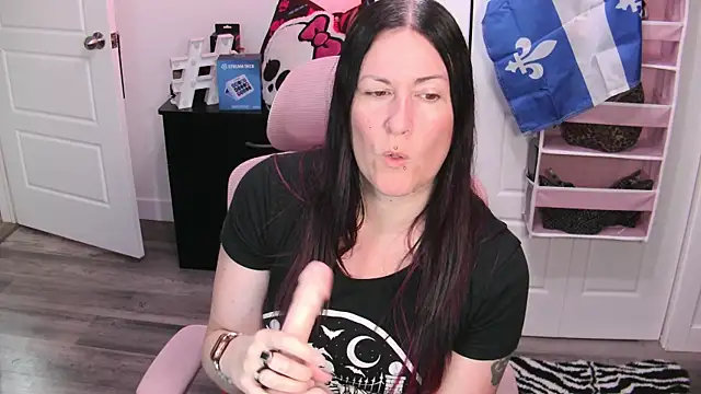 Chat +18 de gennyrock ao vivo
