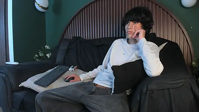 Chat XXX en directo de Diamond_twink