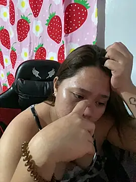 -CLARAMommy-'s Live XXX Chat