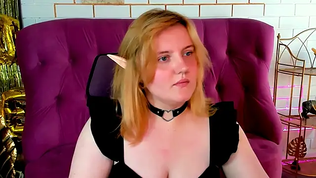 KathyBriggs Live XXX-Chat