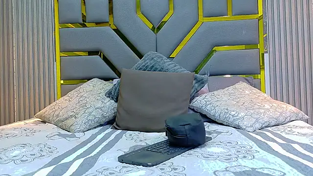 ALANNFERRER: вебкам-шоу