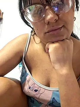 Chat +18 de ZaidaWet ao vivo