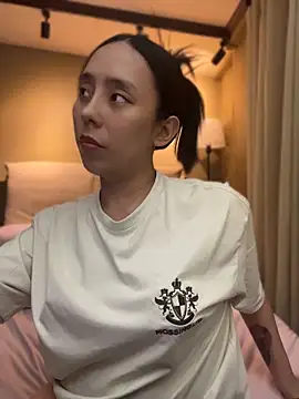 xMuLanXx Live XXX-Chat