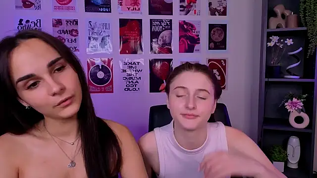 nekky_mouse Adlı Modelin Canlı XXX Sohbeti