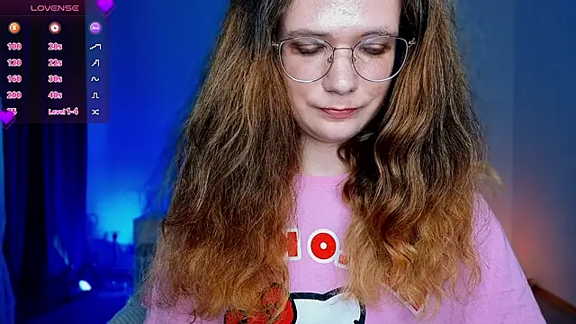 Little_humster Chat XXX live