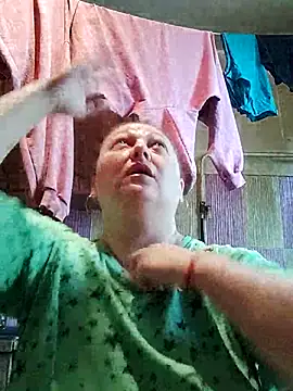 Rini333 লাইভ XXX চ্যাট
