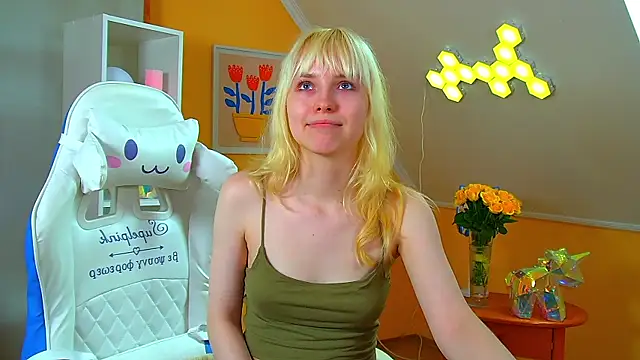 Chat XXX en directo de HannahHollis