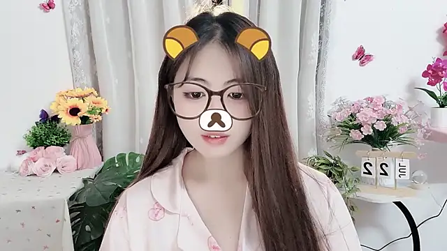MIJ-Uwuu live XXX chat