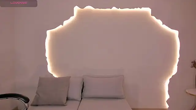 NatalieLewis Live XXX-chat