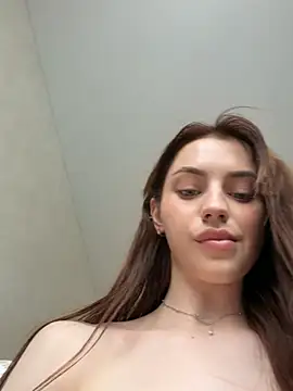 Chat +18 de Camilla_Railian ao vivo