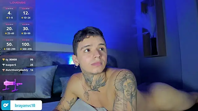 Ian_Castillo_ Adlı Modelin Canlı XXX Sohbeti