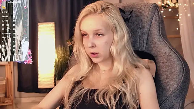 Chat XXX en directo de MaoqiBeverly