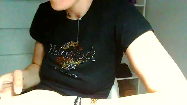 Ms-Lust1-'s Live XXX Chat