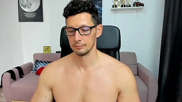 Chat +18 de BrutusK08 ao vivo