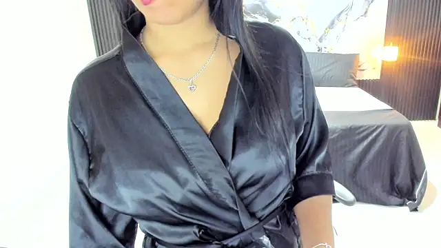 Chat +18 de Ivy_16 ao vivo