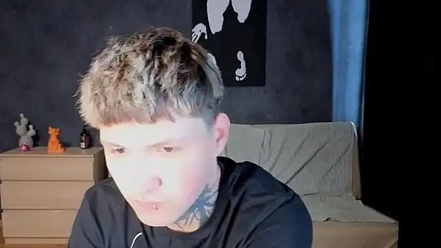 JonnyDarkk's Live XXX Chat