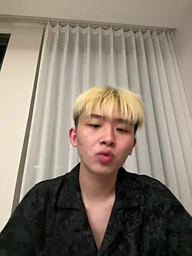 Dddd-6666's Live XXX Chat