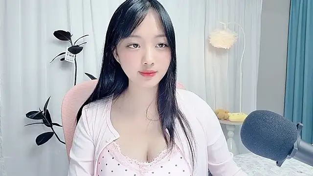 Winnie666999's Live XXX Chat
