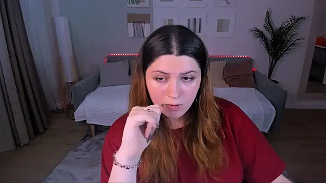 FieryMilena 现场XXX聊天
