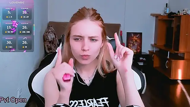 Magical_Bella 现场XXX聊天