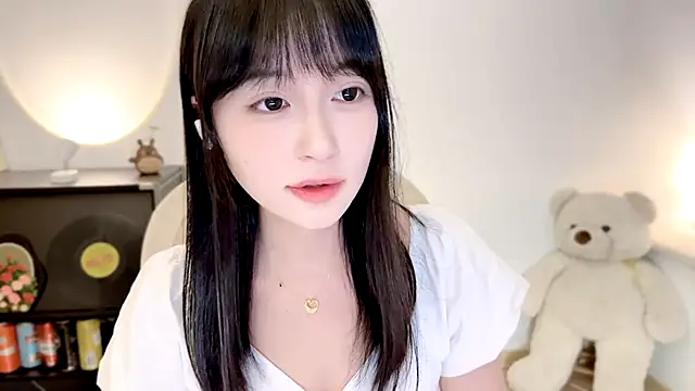 Onechestnut Chat XXX live