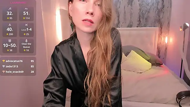 NicoleMiless 现场XXX聊天