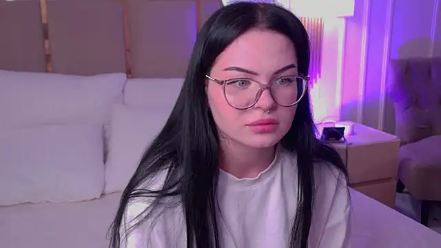 CindyMil Chat XXX live