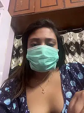 Naughtyhornylover 在線直播表演