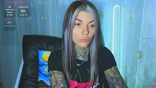tattooedBabyy's Live XXX Chat