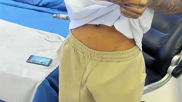 XXX chat uživo modela Mael_Jason