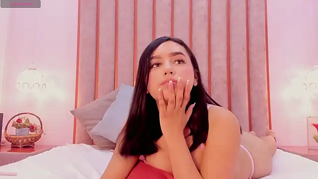 Zoe_Monrow Adlı Modelin Canlı XXX Sohbeti