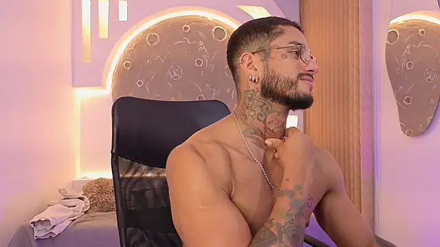 Alanrodgers Live XXX-Chat