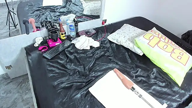 Benjamin_Buster Chat XXX live
