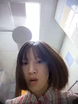 littleqiu Chat XXX in diretta