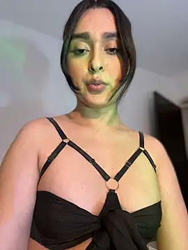 Chat +18 de MiahWindsor ao vivo