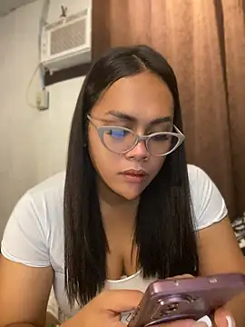 Chat XXX en directo de KhimMadness