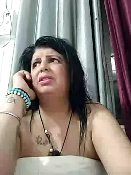 Chat XXX en directo de Jann_Riya333