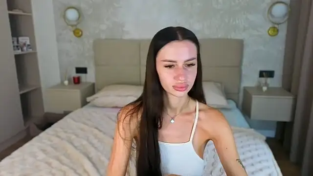 Chat XXX en directo de Snow_WhiteeeX