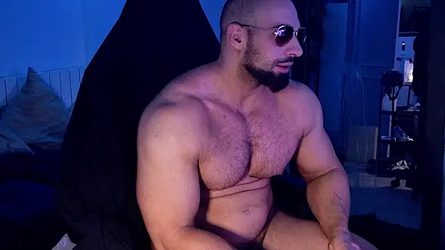 Musculus6 Adlı Modelin Canlı XXX Sohbeti